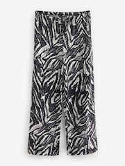 Black/White Print Textured Wide Leg Jersey Trousers - Image 6 of 7