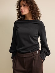 أسود - Long Sleeve Gathered Sides Blouse - صورة 4 من 7