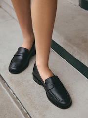 črna - Forever Comfort® Slim usnjeni mokasini - Slika 2 iz 10
