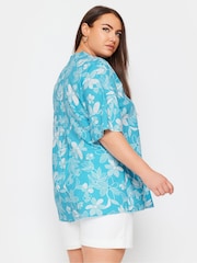 Yours Curve Blue YOURS Curve Aqua Blue Floral Print Pleat Front Blouse - Image 3 of 4