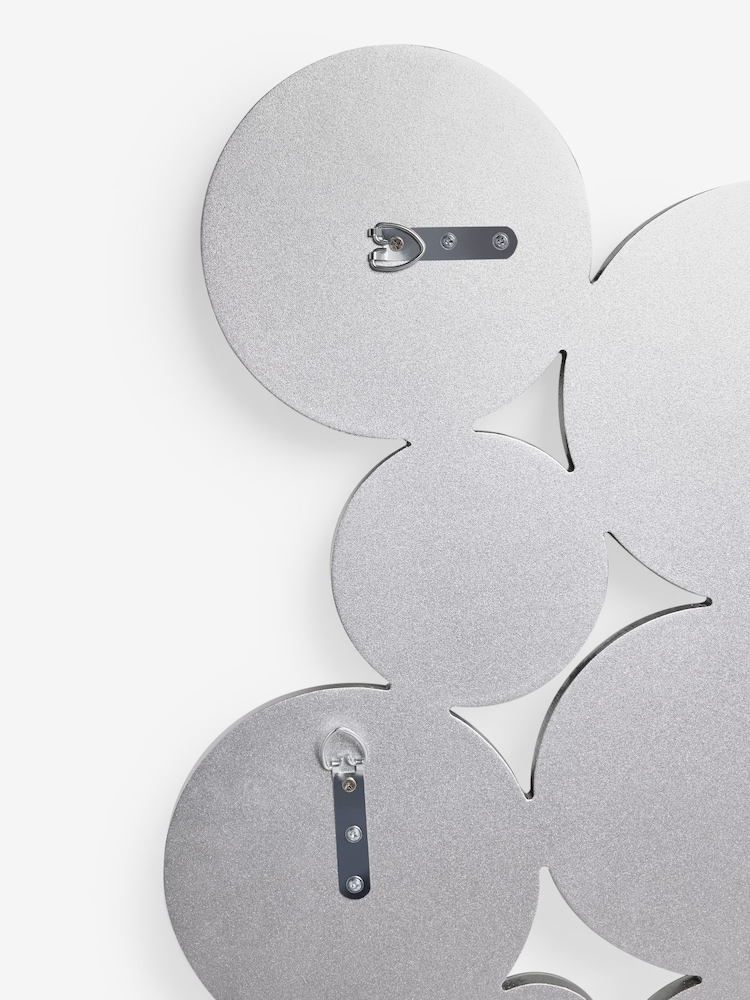 Silver Circles Cluster Wall Mirror - Image 6 of 6 Silver Circles Cluster Wall Mirror - Image 6 of 6