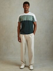 Reiss Dark Green/White Woods Mercerised Cotton Colourblock Crew Neck T-Shirt - Image 3 of 5
