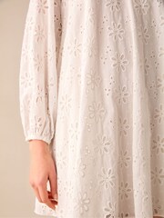 Ro&Zo Cream 100% Cotton Broderie V-Neck Swing Dress - Image 4 of 5