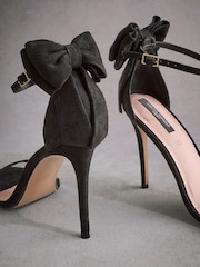 Black Tabitha Simmons Lauren Leather Bow Back Sandals - Image 12 of 13