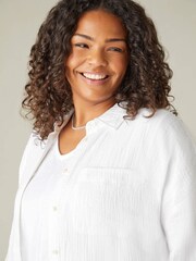 Live Unlimited White Curve 100% Cotton Textured Maxi Shirt - Image 3 of 6