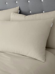 Catherine Lansfield Set of 2 100% Cotton Pillowcases - Imagem 1 de 3