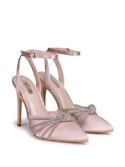 Goli - Linzi Illuminate Court čevlji z visoko peto With Diamante Knotted Detail - Slika 4 iz 4