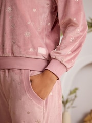 Bath & Body Works Mink Twosie Snowflake Pyjamas - Image 6 of 9
