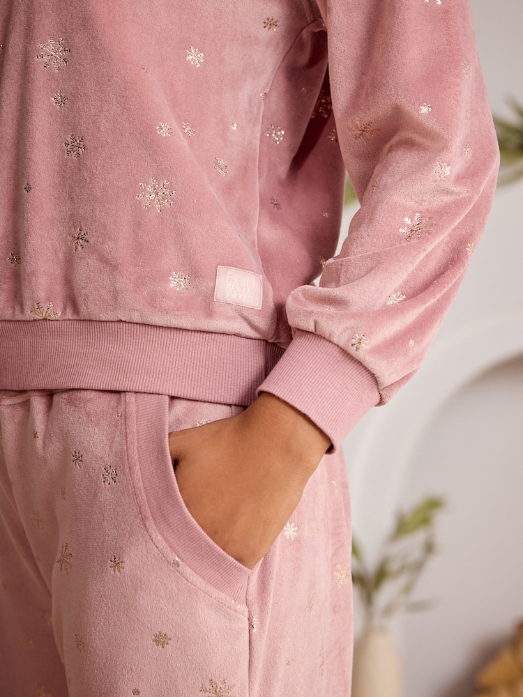 Bath & Body Works Mink Twosie Snowflake Pyjamas - Image 6 of 9