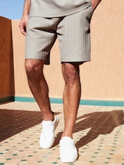Threadbare Stone Textured Elasticated Waist Shorts - Image 3 of 4