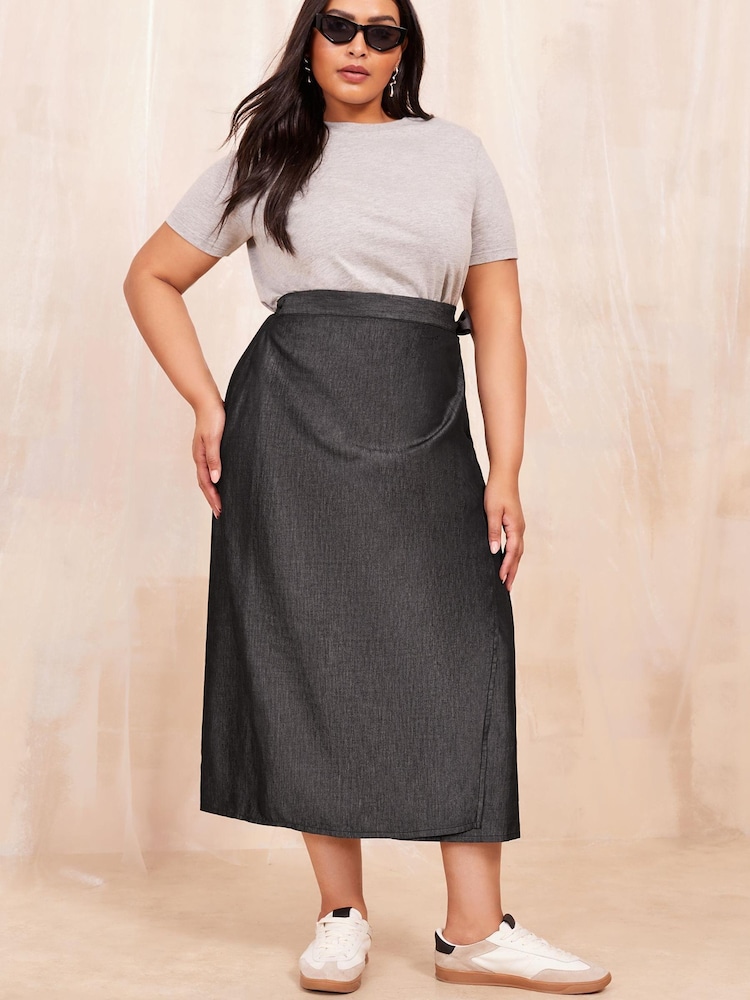 Curves Like These Black Lightweight Denim Midi Wrap Skirt - Image 2 of 4 Curves Like These Black Lightweight Denim Midi Wrap Skirt - Image 2 of 4