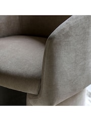 Gallery Home Cream Hyde Armchair - Image 4 of 5