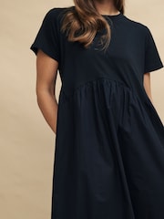 Nobody's Child Black Maine Plain Midi Dress - Image 4 of 5