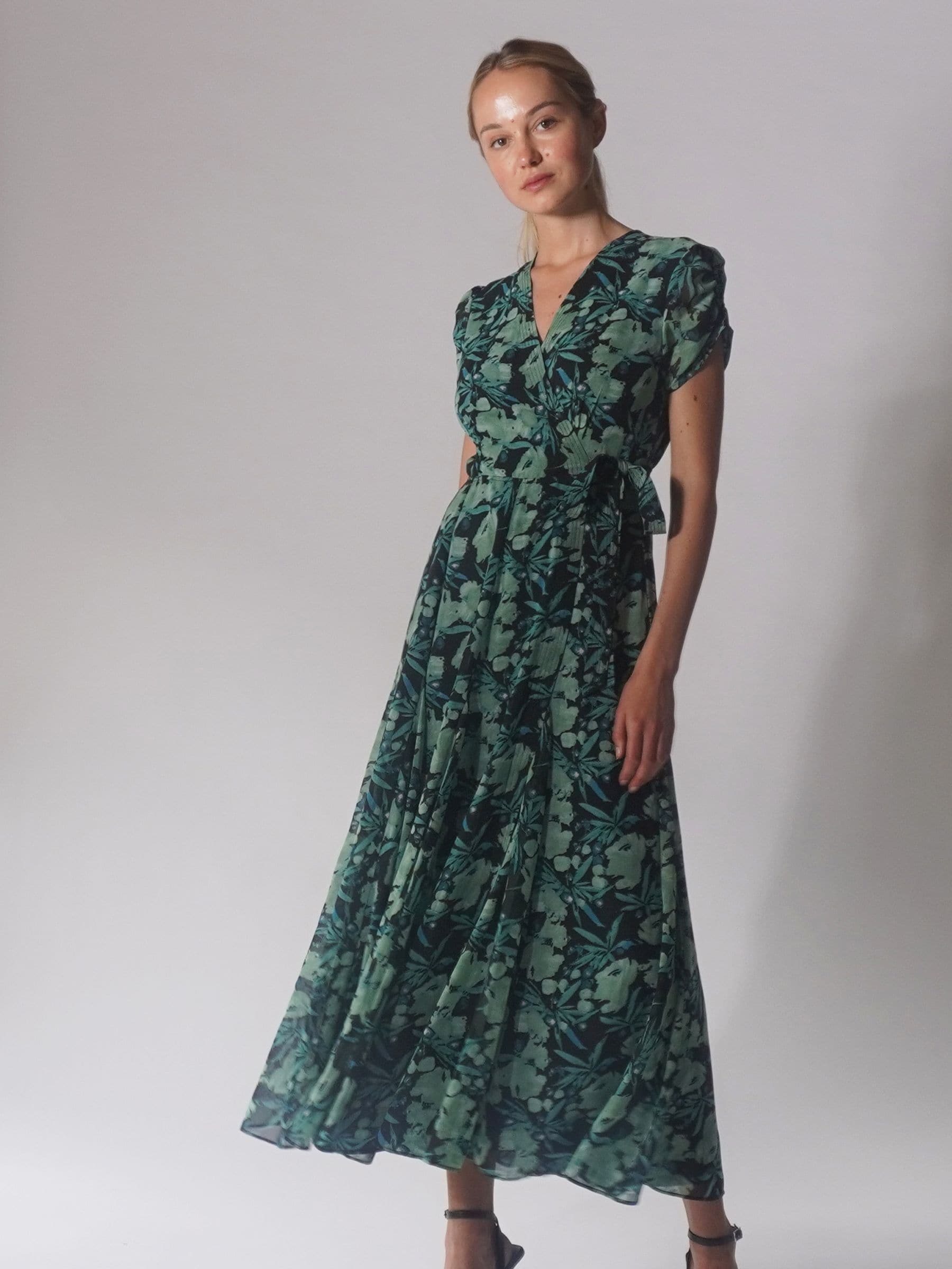 TODAYFUL（トゥデイフル）の「TODAYFUL 2way Gather Dress