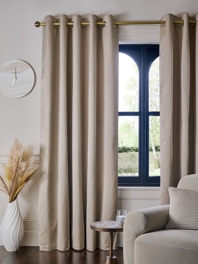 Cortinas con ojales de satén martillado de colección de Luxe - Imagen 2 de 5 Cortinas con ojales de satén martillado de colección de Luxe - Imagen 2 de 5