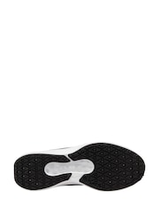 Nike Grey/Silver Winflo 11 GORE-TEX Road Running Trainers - Image 5 of 5