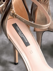 Gold Tabitha Simmons Lauren Leather Bow Back Sandals - Image 12 of 12