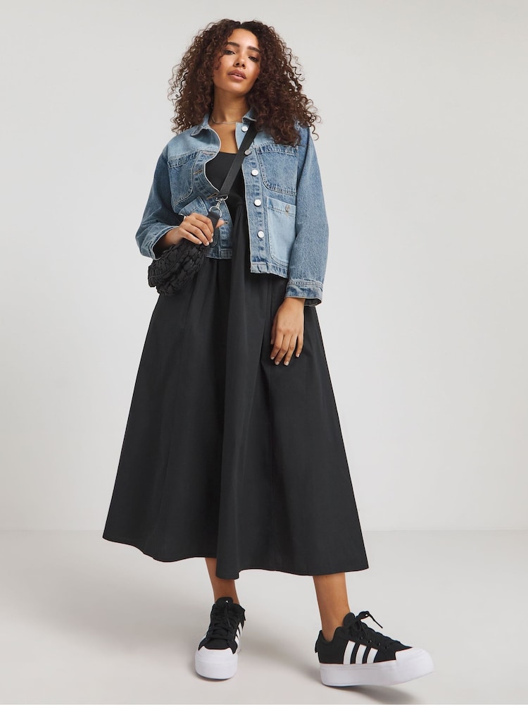 Simply Be Black Jersey Poplin Mix Apron Dress - Image 2 of 4 Simply Be Black Jersey Poplin Mix Apron Dress - Image 2 of 4