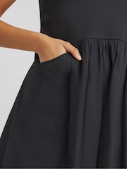 Simply Be Schürzenkleid aus Jersey Popeline Mix - Bild 4 von 4