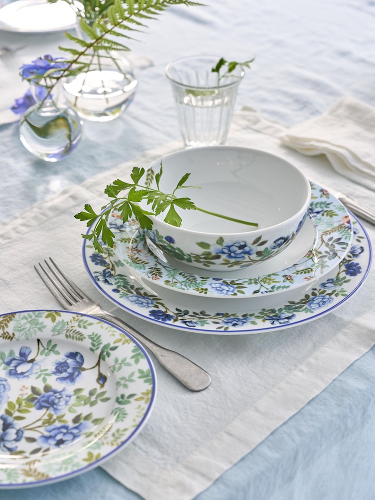Designers Guild Porcelaine De Chine Pasta Cereal Bowls Set Of 4 - Image 3 of 6