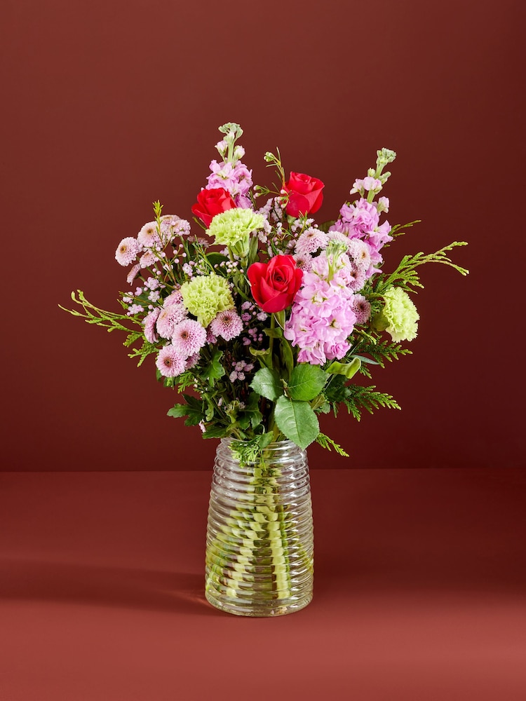 Green/Pink Fresh Flower Letterbox Bouquet - Image 1 of 4