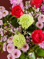 Green/Pink Fresh Flower Letterbox Bouquet - Image 2 of 4
