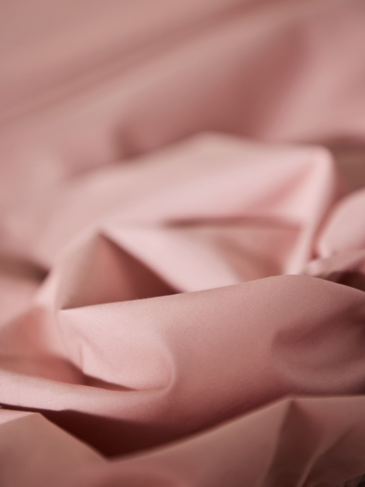 MADE.COM Dusty Rose Cosy Washed Cotton Extra Deep Fitted Sheet - Image 3 of 3