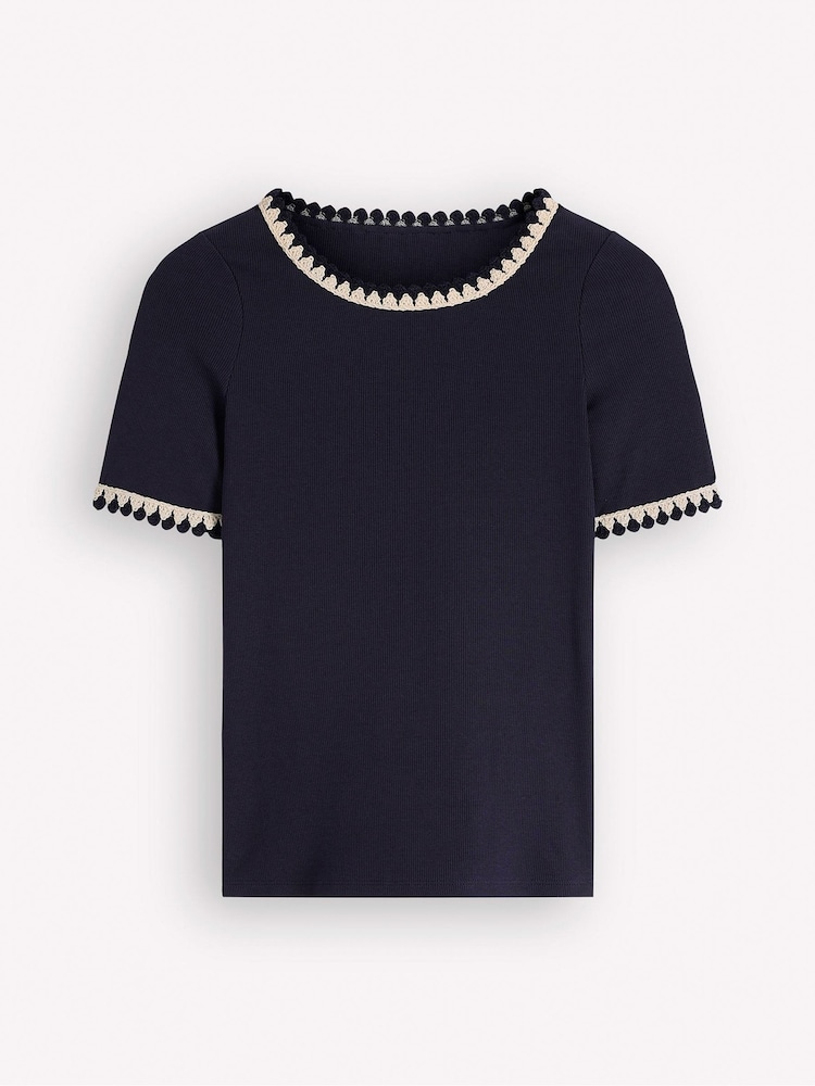 Boden Maddie Trim Detail T-Shirt - Imagen 5 de 5 Boden Maddie Trim Detail T-Shirt - Imagen 5 de 5
