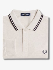 بيج بخطوط شاحبة - قميص بولو بكم طويل بحافة مزدوجة من Fred Perry  - صورة 9 من 9