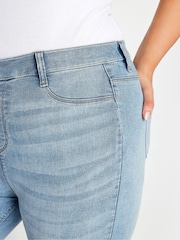 Yours Curve Light Blue Grace Tie Dye Hem Cropped Jeggings - Image 4 of 4