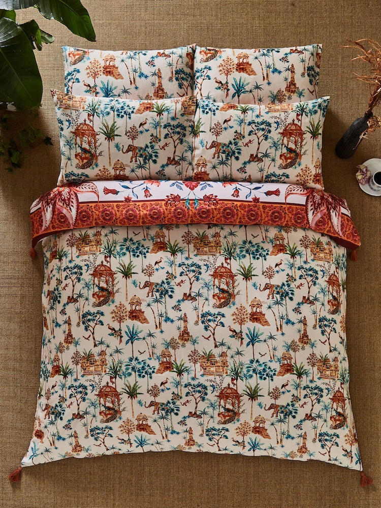 Joe Browns Pink 100% Cotton Luxe Leopard Floral Reversible Bed Set - Image 2 of 6 Joe Browns Pink 100% Cotton Luxe Leopard Floral Reversible Bed Set - Image 2 of 6