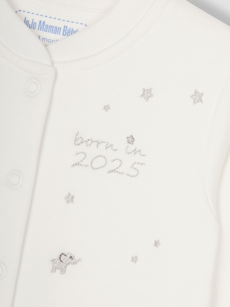 Jojo Maman Bébé babypyjama met Born In 2025-borduursel - Image 5 of 5