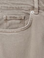 Reiss Neutral Layla Petite Relaxed Garment Dyed Wide Leg Jeans - Image 6 of 7