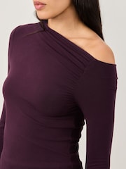 Burgundy Red Long Sleeve Asymmetric Gathered Top - Image 5 of 8