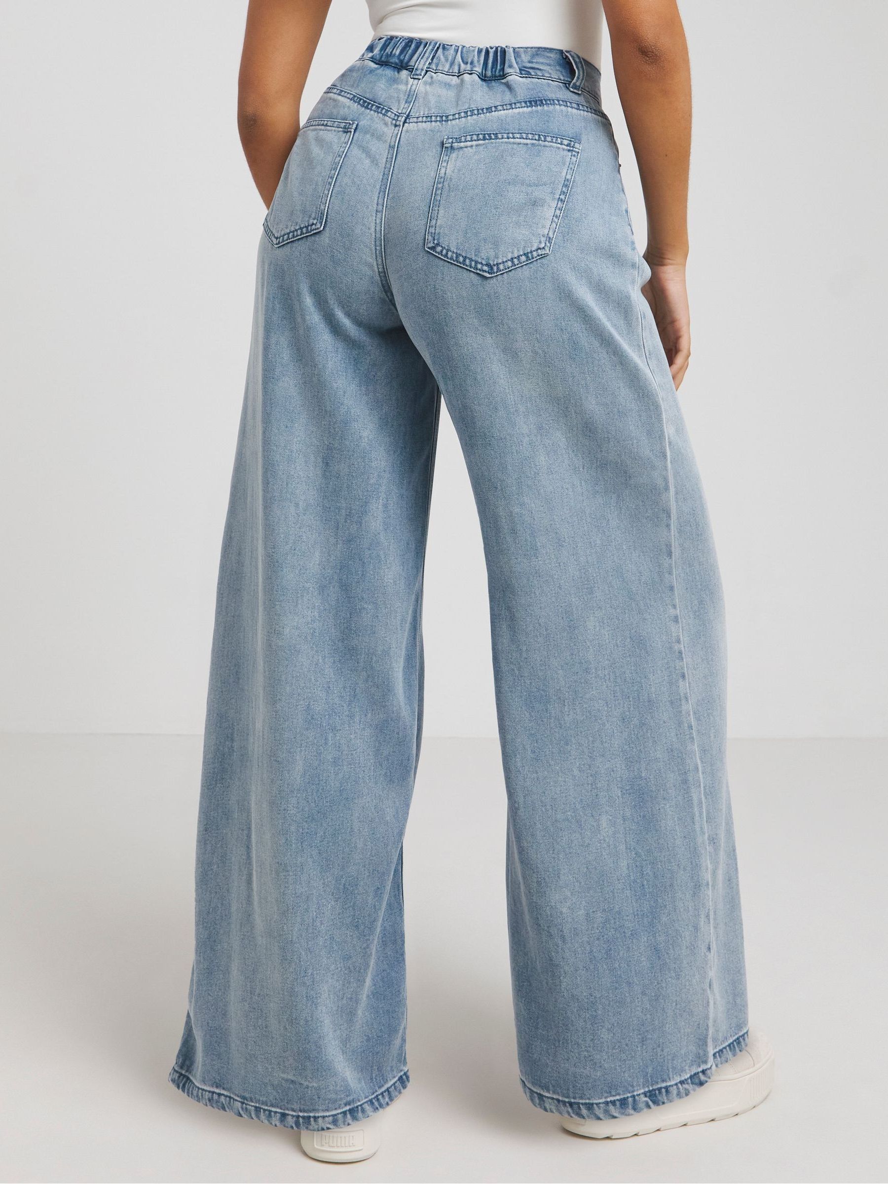 Simply Be Blue Lightweight Pleated Wide Leg Jeans