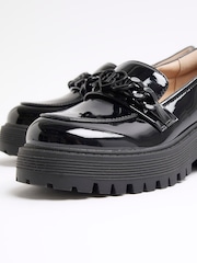 River Island Black Girls Patent Drench Chain Loafers - Image 2 of 4