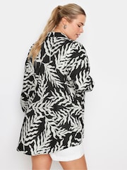 Yours Curve Leaf Print Boyfriend Shirt - Imagen 6 de 7