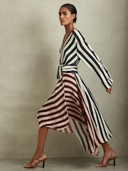 Reiss Navy/Off White Nola Colourblock Stripe Asymmetric Midi Dress - Image 4 of 6