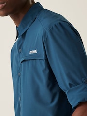 Regatta Blue Travel Packaway Long Sleeve Shirt - Image 4 of 7