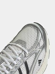 adidas White Spiritain 2000 Trainers - Image 10 of 10