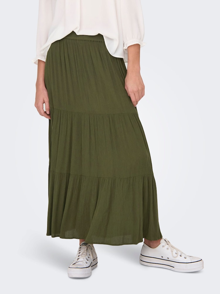 ONLY Green Cheesecloth Tiered Midi Holiday Skirt - Image 2 of 7 ONLY Green Cheesecloth Tiered Midi Holiday Skirt - Image 2 of 7