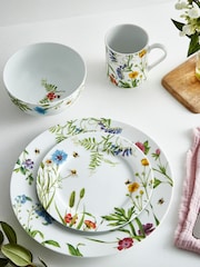 Portmeirion White Bumble Bee Dinner Set 16 Piece - Image 1 of 5