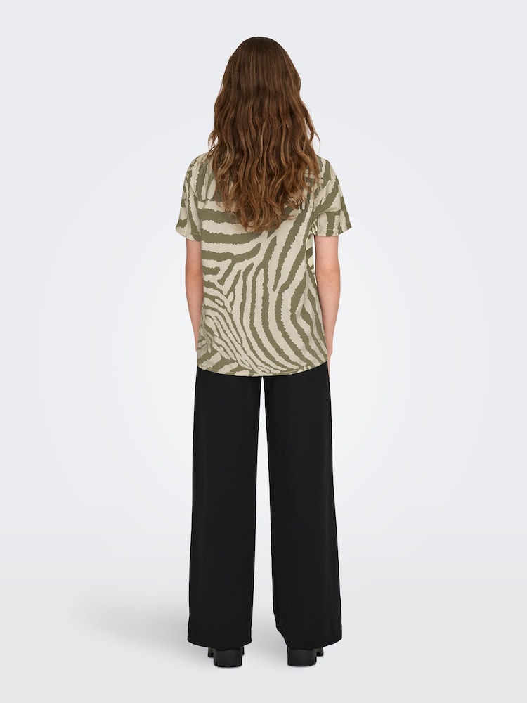 JDY Green Zebra Print Woven Short Sleeve T-Shirt - Image 2 of 4