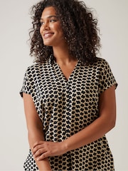 Schwarz - Evans – Bluse mit Zickzack-Print, Curve - Bild 4 von 5