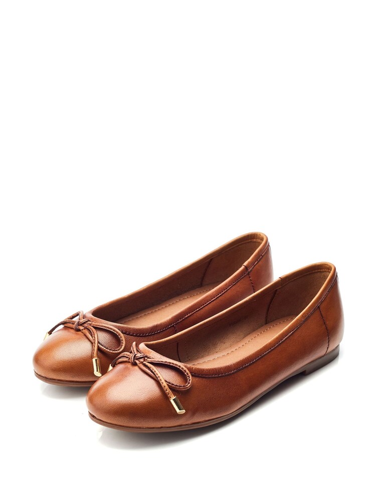 Moda in Pelle Feebie Clean Round Toe Brown Ballerinas - Obraz 2 z 4