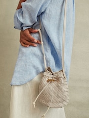 Reiss White Berti Woven Leather Bucket Bag - Image 2 of 5