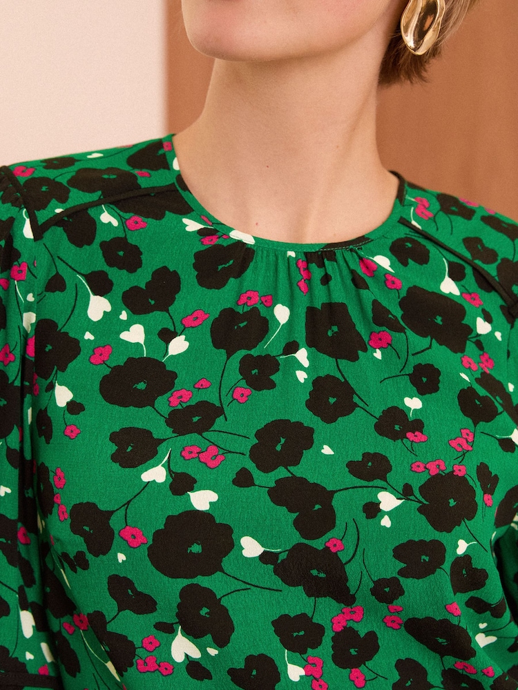 Love & Roses Green Petite Puff Sleeve Trim Detail Blouse - Image 2 of 4