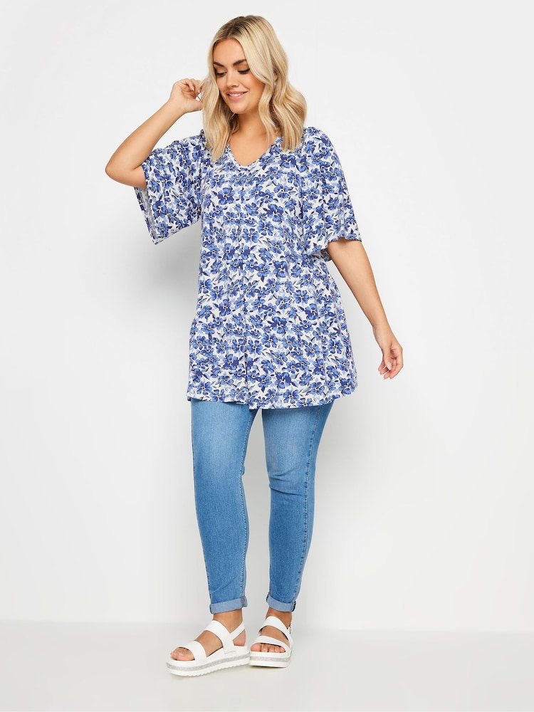 Yours Curve Blue Floral Pleated Swing Top - Image 2 of 5 Yours Curve Blue Floral Pleated Swing Top - Image 2 of 5