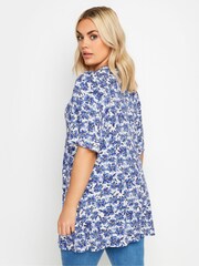 Yours Curve Blue Floral Pleated Swing Top - Image 3 of 5