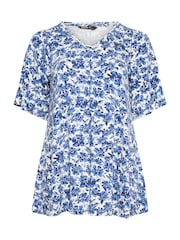 Yours Curve Blue Floral Pleated Swing Top - Image 5 of 5